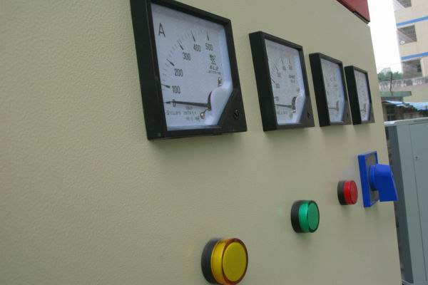 龙圩配电柜-3683讲讲配电柜注意事项